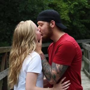 Meet your Posher, Clara